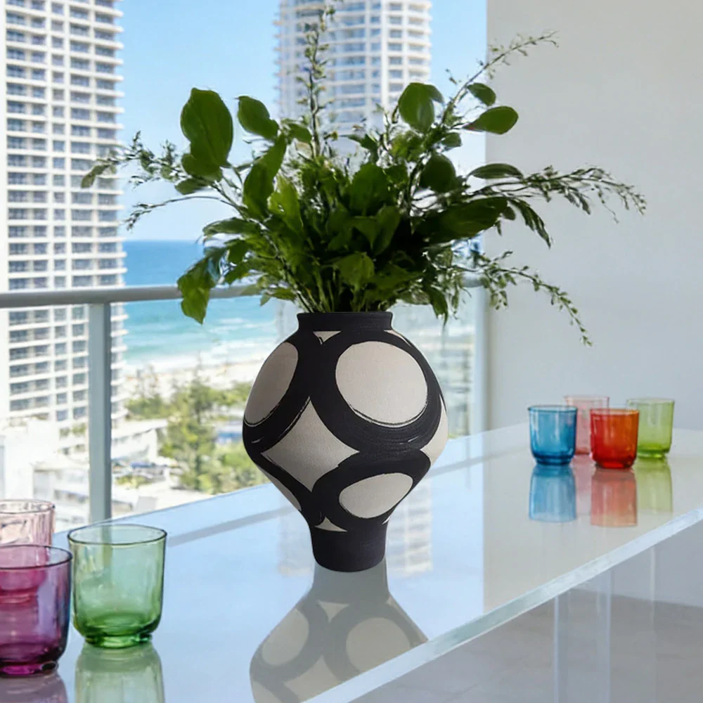 LIVARA Ceramic Vase Ornament Stable Glaze Structure Designed for Long-Term Display Matte Ceramic - Image 4
