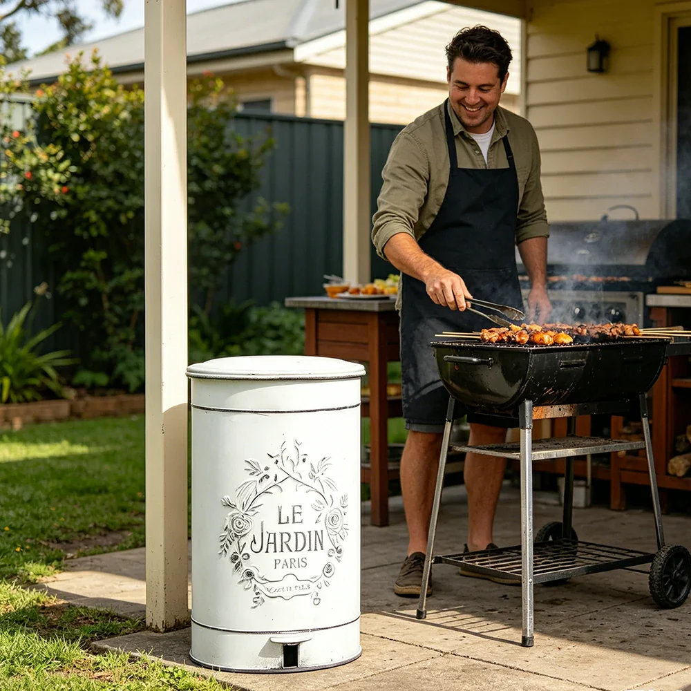SOLARA 17L Vintage Iron Rubbish Bin - Soft Close Wide Opening Outdoor Waste Bin for Garden Backyard - White - Image 6